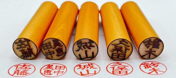 �j�����Ӄt�F�C�X ��e